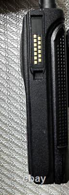 1- MOTOROLA XTS5000 FPP. MODEL 3 VHF 136-174 MHz Digital Portable. H18KEH9PW7AN