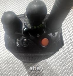 1- MOTOROLA XTS5000 FPP. MODEL 3 VHF 136-174 MHz Digital Portable. H18KEH9PW7AN