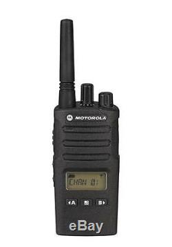 1 Motorola RMU2080D UHF Two Way Radio Walkie Talkie with Speaker Mic Ships Fast