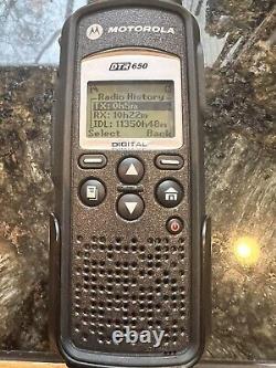 1 Very Clean Motorola DTR650 Digital Portable with Accessories