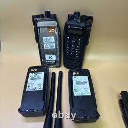 2X Motorola XPR 6550 VHF 136-174 MHz Two Way Radio AAH55JDH9LA1AN With BATTERIES