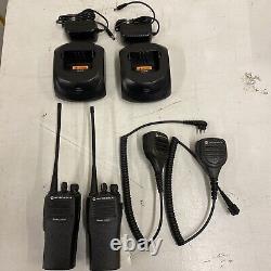 2 Motorola CP200 UHF Radios 4 Ch 438-470 Mhz batteries, mics and chargers