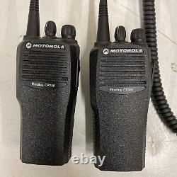 2 Motorola CP200 UHF Radios 4 Ch 438-470 Mhz batteries, mics and chargers