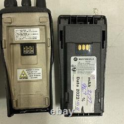 2 Motorola CP200 UHF Radios 4 Ch 438-470 Mhz batteries, mics and chargers