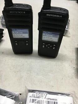 2 Motorola DTR 700 900MHZ Licence Free Digital Two Way Radio Complete Kit