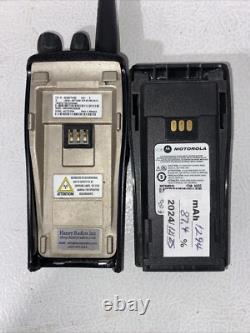 2 Motorola PR400 UHF 16 Channel Two-Way Radios AAH65RDC9AA2AN Chargers Batteries