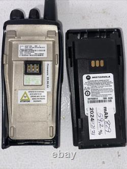 2 Motorola PR400 UHF 16 Channel Two-Way Radios AAH65RDC9AA2AN Chargers Batteries