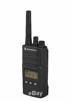 2 Motorola RMU2080d 2 Watt 8 Channel UHF Business Two-way Radios