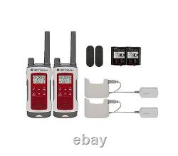 2 Motorola T480 FRS/GMRS Two Way Radio Walkie Talkies 22 Channels