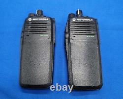 (2) Motorola Xpr6350 Aah55tdc9la1an Uhf 450-512mhz Two Way Radio Tested