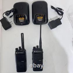 2 Motorola Xpr 3300e Uhf 403-512mhz Radios, Battery & Charger Aah02rdc9va1an