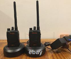 2 X Motorola BPR40 Mag One Two-Way Radio VHF 150-174 MHz 8ch 5W AAH84KDS8AA1AN