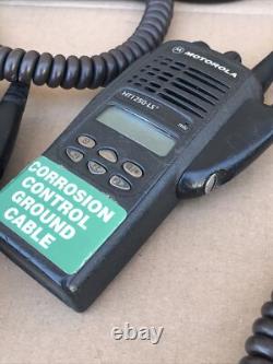 2 X Motorola HT1250 LS+ UHF 450-512MHz 4W 16CH Two Way Radios AAH25SDH9DP5AN