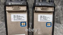 2 x MOTOROLA HT750 136-174 MHz VHF 16ch TWO WAY RADIO AAH25KDC9AA3AN