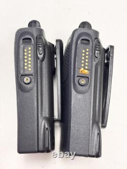 2x Motorola PR860 AAH45SDC9AA3AN 16CH 450-512MHz UHF Two-Way Radio With Batteries