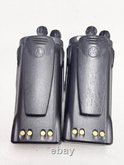 2x Motorola PR860 AAH45SDC9AA3AN 16CH 450-512MHz UHF Two-Way Radio With Batteries