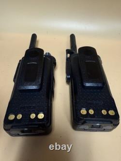2x Motorola XPR7550 VHF 136-174 MHz AAH56JDN9KA1AN Two Way Radio with Batteries
