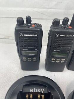 3 MOTOROLA HT1250 VHF 136-174MHz Two-Way Radio AAH25KDF9AA5AN 2 Charger Read