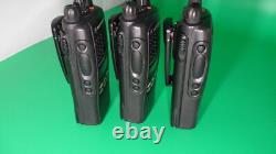 3 X Motorola HT1250 LS UHF 403-470 MHz 128CH 4W Two Way Radios AAH25RDH9DU5AN