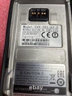3x Motorola EVX-261-G7-5 EVX-261-G6-5 Two Way Radio W Batteries