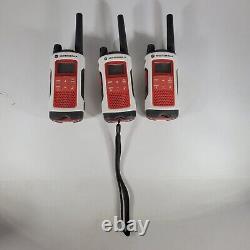 3x Motorola Talk about T480 Walkie Talkie Two Way Radio NOAA 35 Mile FM Radio We