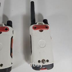 3x Motorola Talk about T480 Walkie Talkie Two Way Radio NOAA 35 Mile FM Radio We