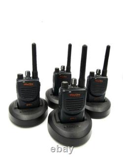 (4X) Motorola Mag One BPR40 4 Watt UHF Two Way Radio AAH84RCS8AA1AN, 450-470 MHz