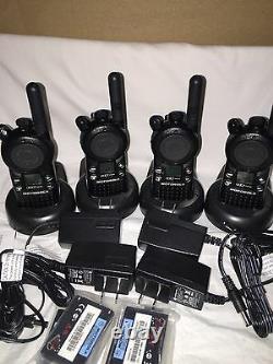 4 CLS1410 UHF Portable Two-way Radios Good Condition