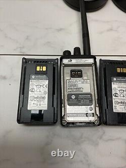 (4 PACK) Motorola VX-261 Portable Two-Way Radios with Chargers