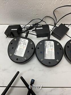 (4 PACK) Motorola VX-261 Portable Two-Way Radios with Chargers
