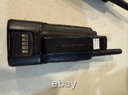 5 Pack Motorola RMU2080D On-Site 8-Channel UHF Two-Way Business With Chargers