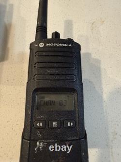 5 Pack Motorola RMU2080D On-Site 8-Channel UHF Two-Way Business With Chargers