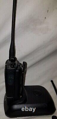 5x Motorola RDU4100 10-Ch UHF Two Way Radios RU4100BKN9BA+ 4x Docking Charger