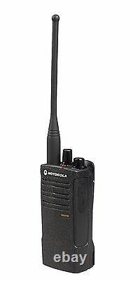 6 Motorola RDU4100 4 Watt UHF Business two-way radios