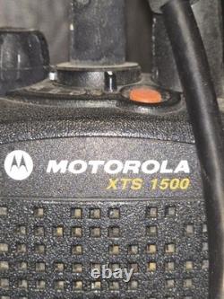 6 Motorola XTS 1500 Two-Way Radio with A 6 Charger and Battery
