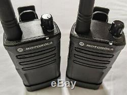 6 refurbished Motorola RMU2040 UHF Two-way Radios with 6 Bank Charging station