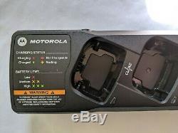 6 refurbished Motorola RMU2040 UHF Two-way Radios with 6 Bank Charging station