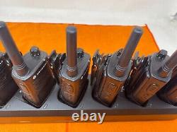 6 x MOTOROLA RMM2050 ON SITE 2 WAY RADIO With 6 PORT CHARGER PMLN6387A / CLIP ONS