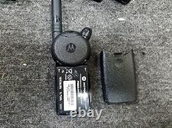 6x Motorola CLS1110 Radios with 1x Charging Station 4x Belt ClipREAD DESCRIPTION