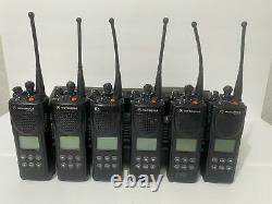 6x Motorola Xts3000 Two Way Radio Ho9sdf9pw7bn P25 450-520 With Charging Dock