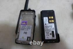 A13 Motorola Xpr 3500e Two Way Radio Aah02rdh9va1an 2 Lot W Charger 5 Batteries A13 Motorola Xpr 3500e Two Way Radio Aah02rdh9va1an 2 Lot W Charger 5 Batteries