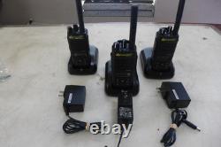A15 Lot Of 3 Motorola Xpr 3500e Two Way Radio Battery Antenna Base Power Cord