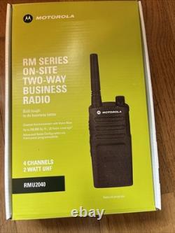 BRAND NEW Motorola RMU2040 Two Way Radio RM Series On-Site 4 Channel 2 Watt UHF