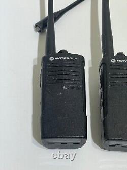 Bulk Lot of (2) Motorola RDU 4100 Two-Way Radios RU4100BKN98A Sold AS-IS