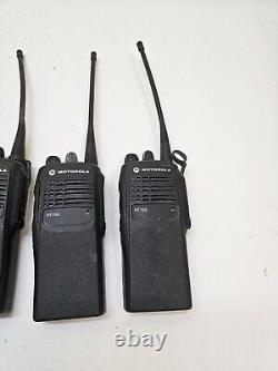 FIVE Motorola HT750 403-470 MHz UHF Two Way Radio AAH25RDC9AA3AN