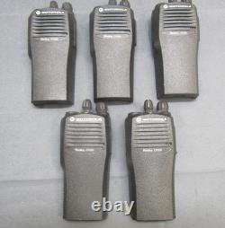 FIVE Motorola Radius CP200 146-174 MHz VHF 16 Ch Two Way Radio AAH50KDC9AA2AN