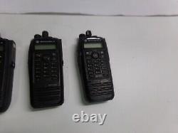 Five Motorola MOTOTRBO XPR6580 Two Way Radio 806-941 MHz AAH55UCH9LB1AN 800 MHz