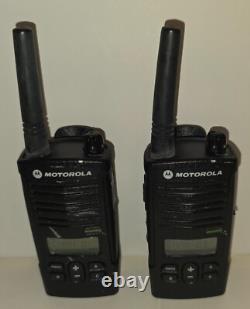 (LOT OF 2)Motorola RDU2080d Two Way Radio (RADIO ONLY) NO CHARGER/COMES AS SHOWN