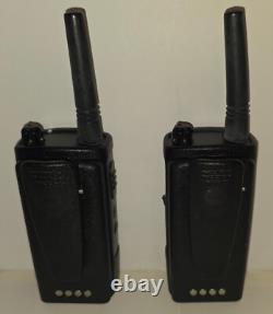 (LOT OF 2)Motorola RDU2080d Two Way Radio (RADIO ONLY) NO CHARGER/COMES AS SHOWN