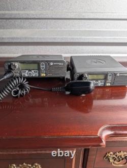 LOT OF 2 Motorola XPR 4550 Two Way Radios AAM27QNH9LA1AN POWERS ON UNTESTED